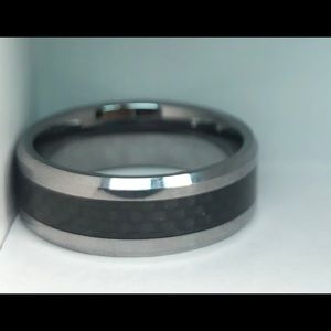 BRAND NEW Tungsten Carbon Fiber Mens Ring